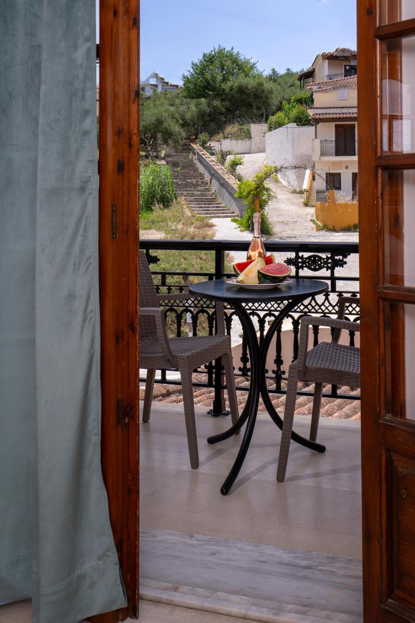 Georgia'S Studios Tsilivi  Exterior foto
